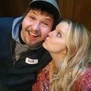 Meet your Posher, Toni